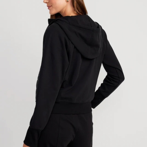 NWT OLD NAVY Dynamic Fleece Hybrid Hoodie Color: Black Jack - Picture 2 of 4
